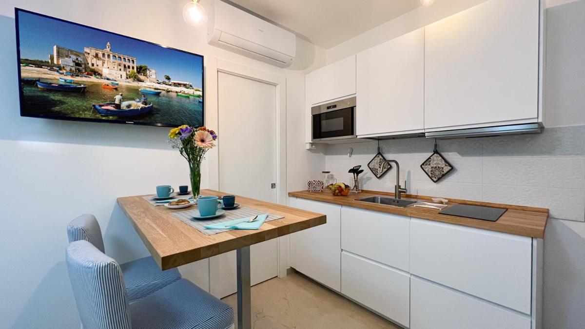 Blue Dream Bed & Breakfast โปลีญาโนอามาเร ภายนอก รูปภาพ