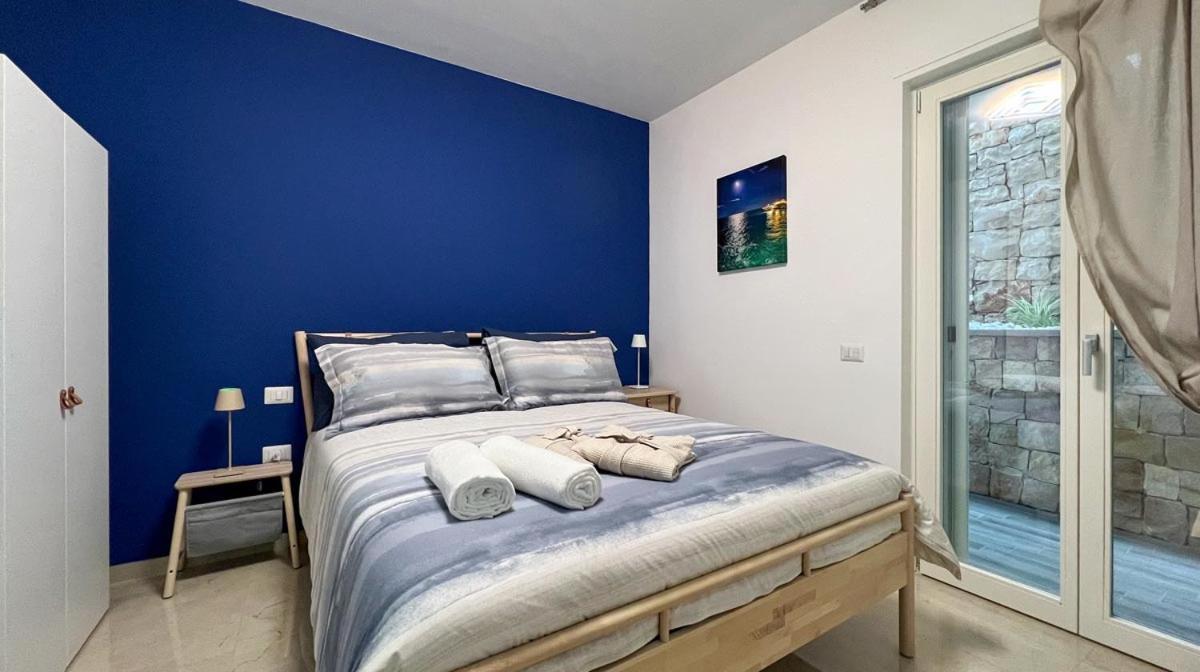 Blue Dream Bed & Breakfast โปลีญาโนอามาเร ภายนอก รูปภาพ